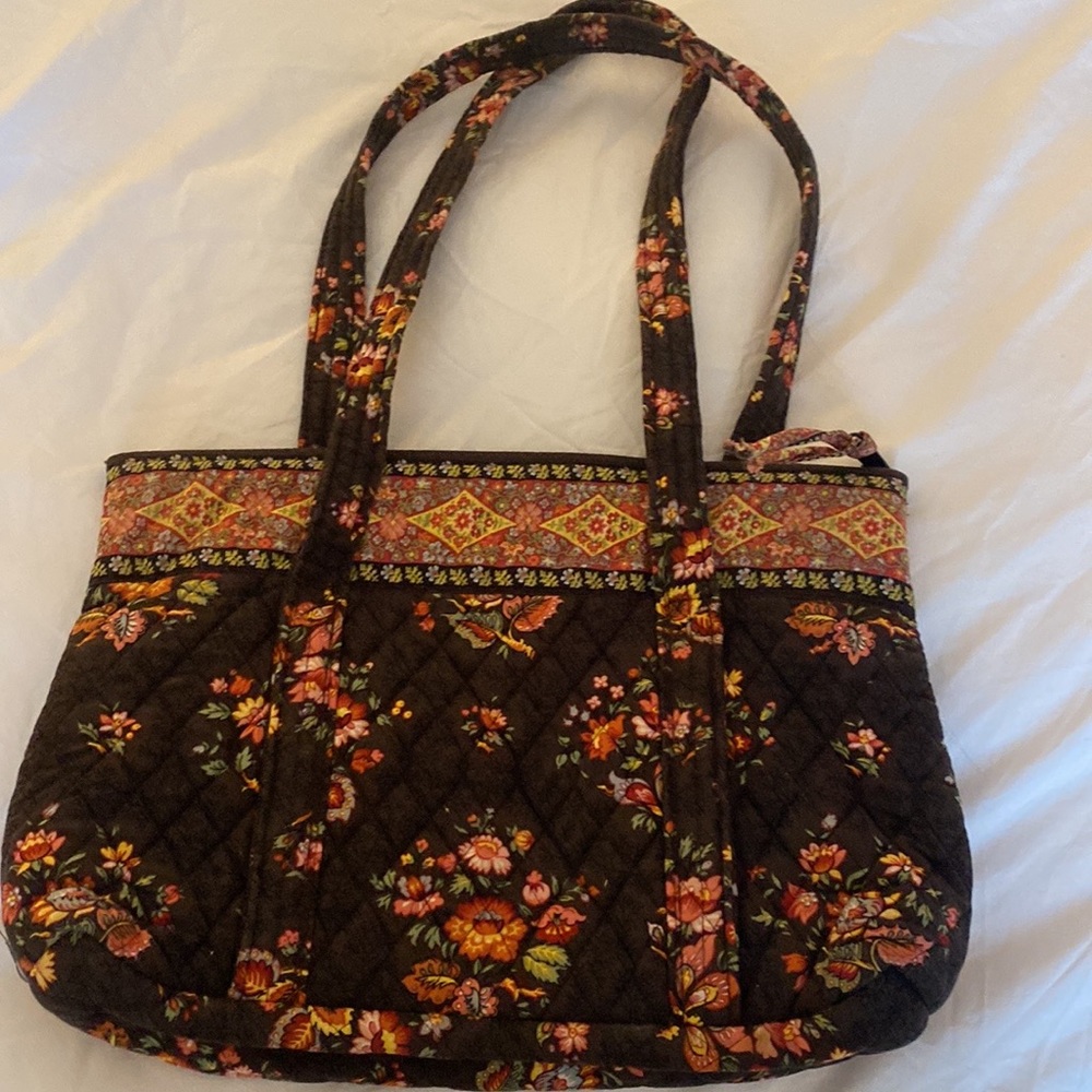 Quilted handbag